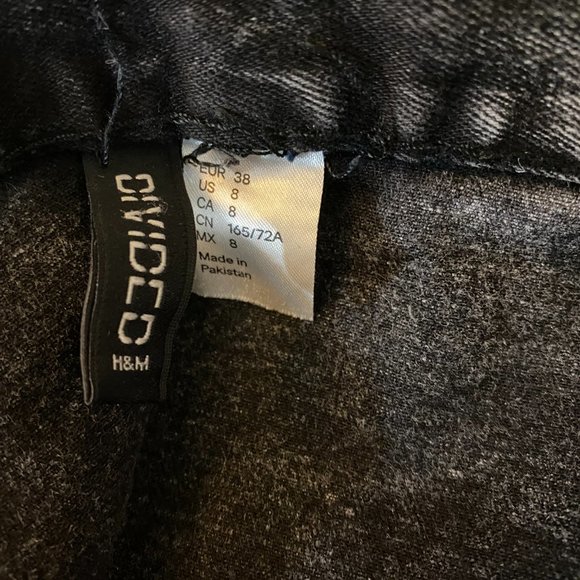 Kira Yukimura's H&M Divided Distressed Denim Circle Skirt Teen Wolf - Picture 2 of 7